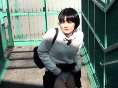 Japanese schoolgirls rub